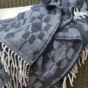 Dukagang throw - dark indigo - Image 2