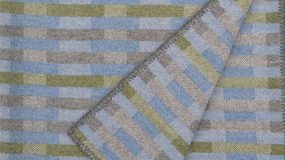 'Lineal' design throw showing both sides