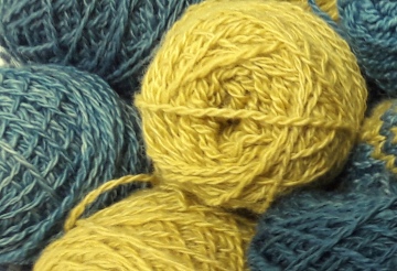 Bluefaced Leicester handspun yarn dyed with Hemp Agrimony and Indigo