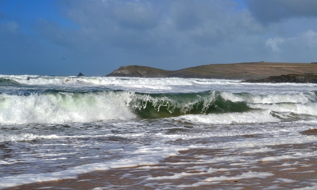 Rolling surf on Boobey's Bay looking out to Trevose Head (c) Madeleine Jude Ltd